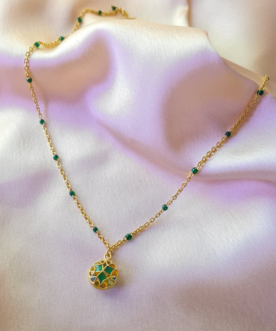 Rama Green Kaleidoscope Chaos Charm Neckchain — Gold Finish