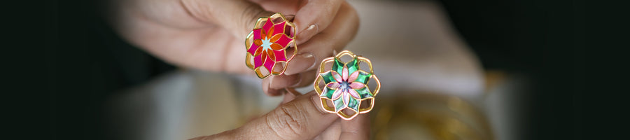 Gul Stud Earrings