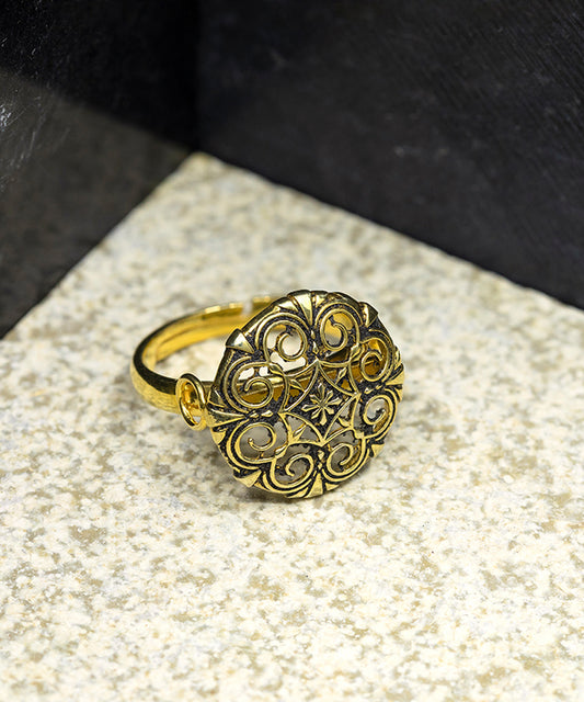 Thar Binti Ring - Gold Oxide Finish