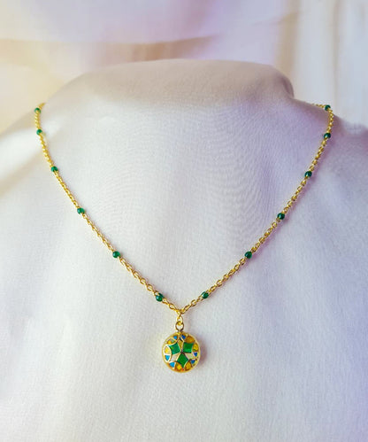 Rama Green Kaleidoscope Chaos Charm Neckchain — Gold Finish