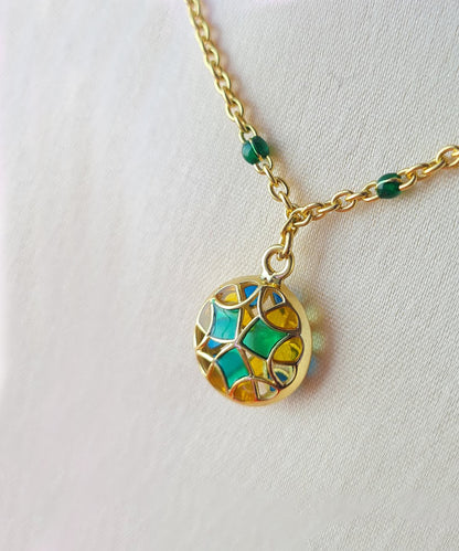 Rama Green Kaleidoscope Chaos Charm Neckchain — Gold Finish