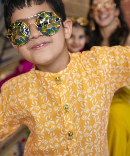 92.5% sterling silver kurta buttons with thick gold plating.