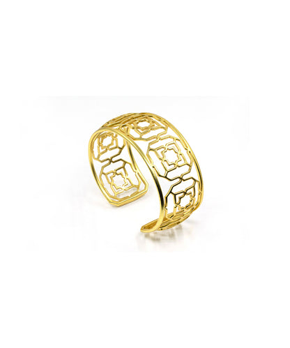 Hadmade goldplated open ended bracelet from tranquil collection.