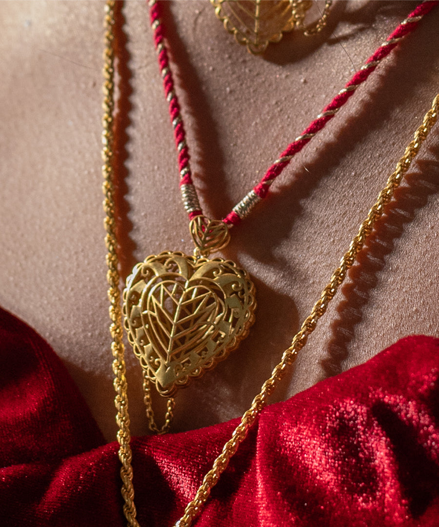 Rakaan Statement Pendant Necklace — Bold Ethnic Adjustable String