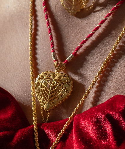Rakaan Statement Pendant Necklace — Bold Ethnic Adjustable String