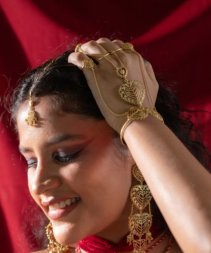 Rakaan Haathphool Bracelet — Gold Plated
