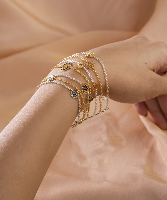 Silver bracelet for women and girls.