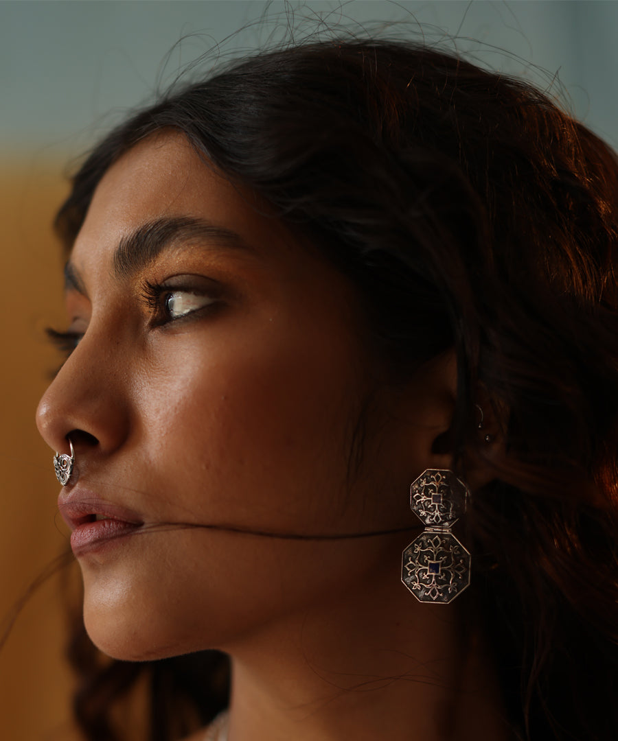 Goonj Surlio Earrings - Silver Oxide Finish