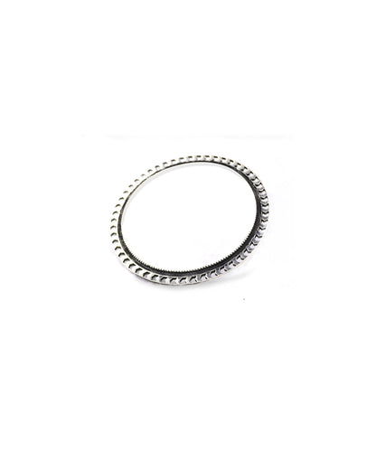 Silver tarnish free stylish bangle by manner.
