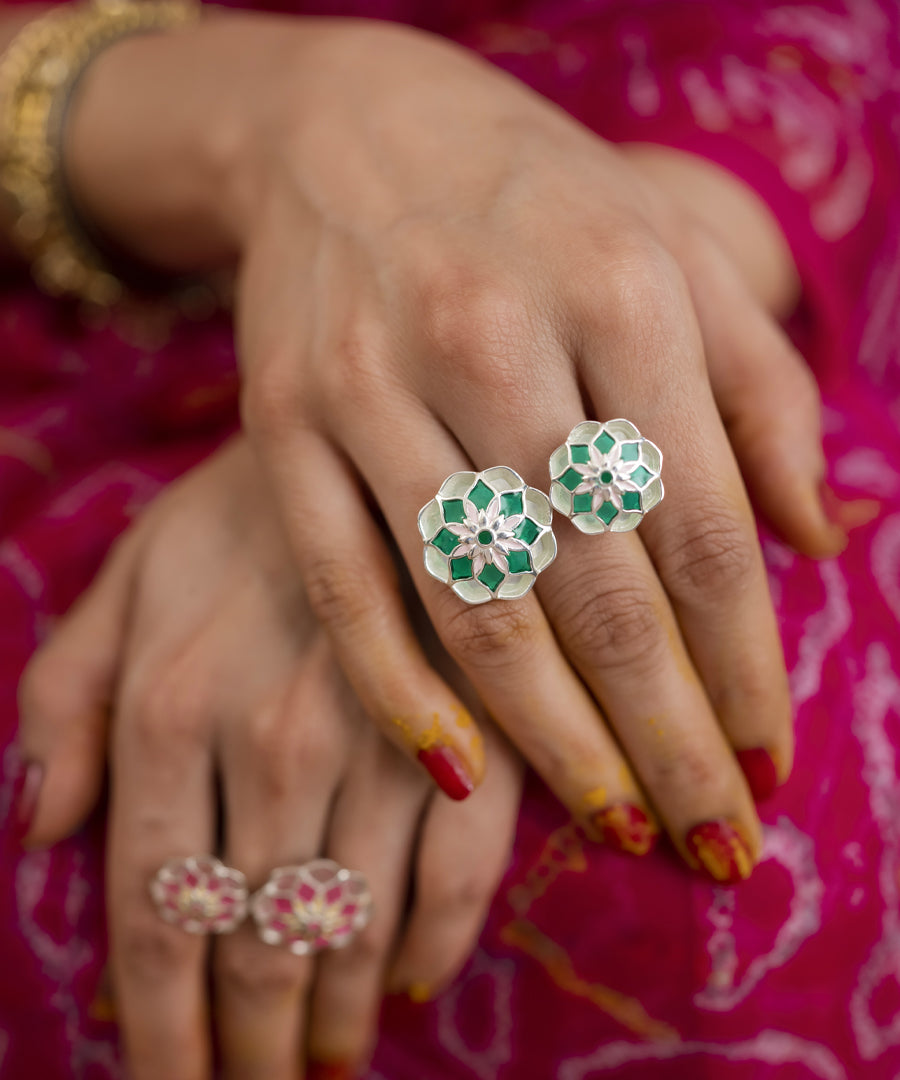 Gul Askim Ring - Green Meenakari